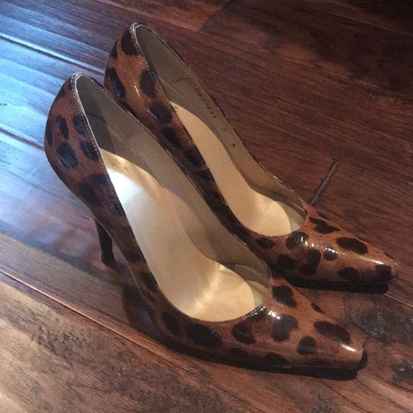 Stuart Weitzman Patent  Animal print heels size 7m - Picture 6 of 7
